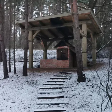 Na Skarpie Z Widokiem Na Jezioro Daire *